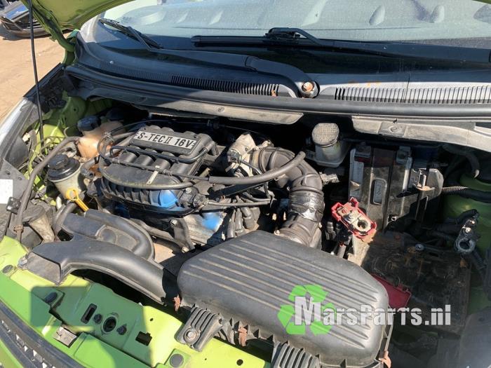 Chevrolet Spark 1.0 16V Bifuel Sloopvoertuig (2012, Groen)