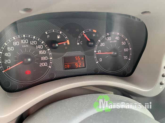 Fiat Panda 1.2 Fire Sloopvoertuig (2006, Grijs)