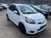 Toyota Aygo 1.0 12V VVT-i Sloopvoertuig (2010, Wit)