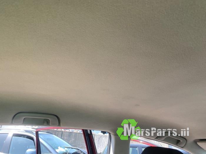 Toyota Corolla Verso 1.8 16V VVT-i Sloopvoertuig (2004, Rood)