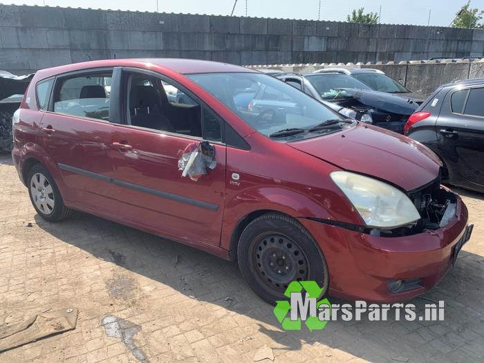 Toyota Corolla Verso 1.8 16V VVT-i Sloopvoertuig (2004, Rood)