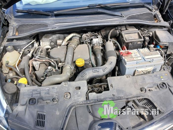 Renault Clio IV Estate/Grandtour 1.5 Energy dCi 90 FAP Sloopvoertuig (2015, Zwart)