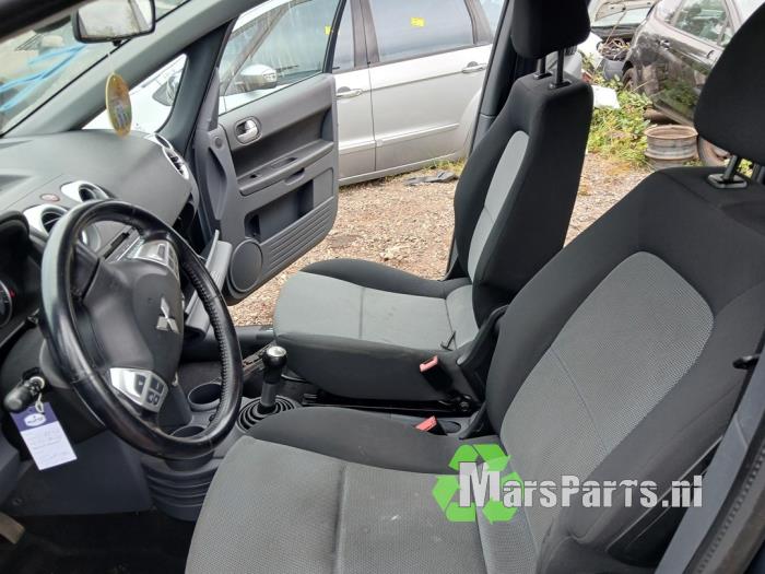 Mitsubishi Colt 1.3 16V Sloopvoertuig (2008, Grijs)