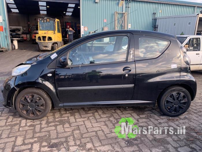 Peugeot 107 1.0 12V Sloopvoertuig (2008, Zwart)