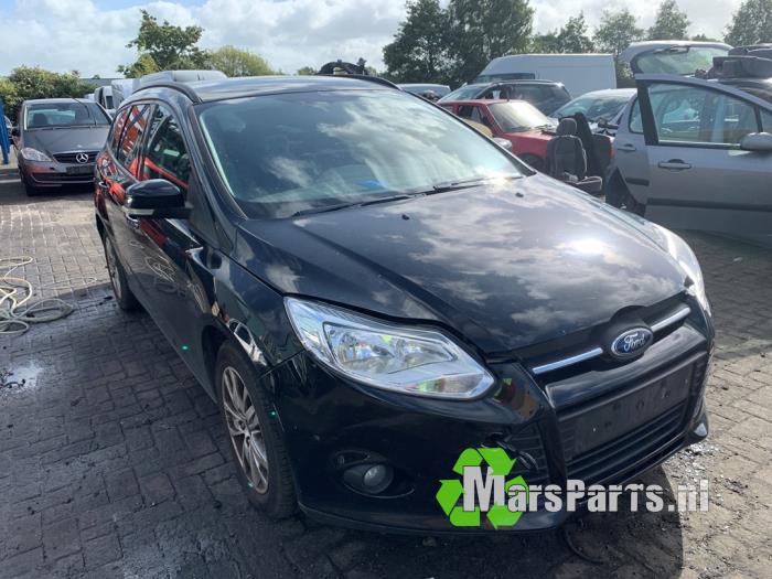Ford Focus 3 Wagon 1.0 Ti-VCT EcoBoost 12V 125 Sloopvoertuig (2013, Zwart)