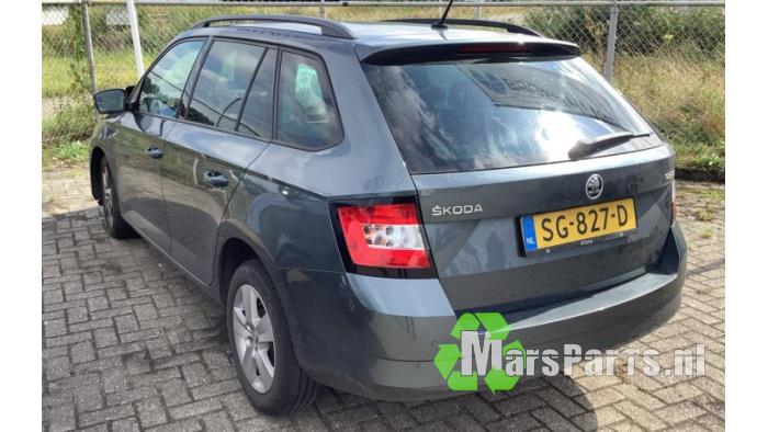 Skoda Fabia III Combi 1.0 TSI 12V Sloopvoertuig (2018, Grijs)