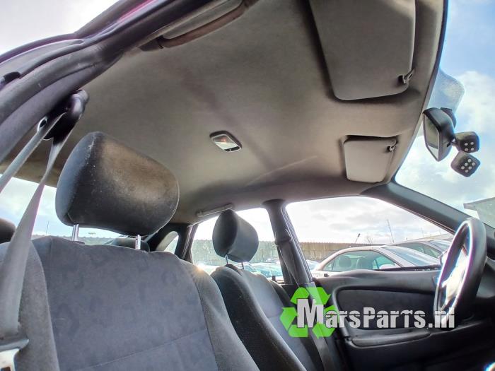 Toyota Corolla 1.6 16V VVT-i Sloopvoertuig (2001, Rood)