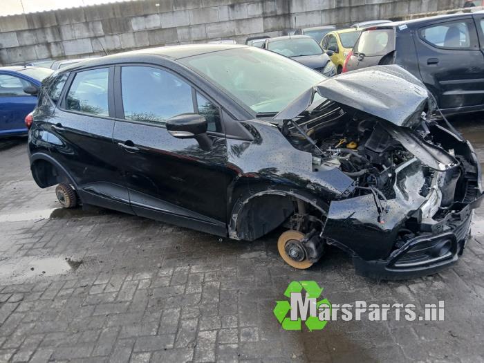 Renault Captur 0.9 Energy TCE 12V Sloopvoertuig (2016, Zwart)