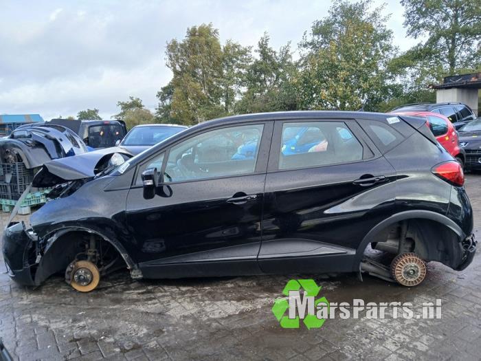 Renault Captur 0.9 Energy TCE 12V Sloopvoertuig (2016, Zwart)