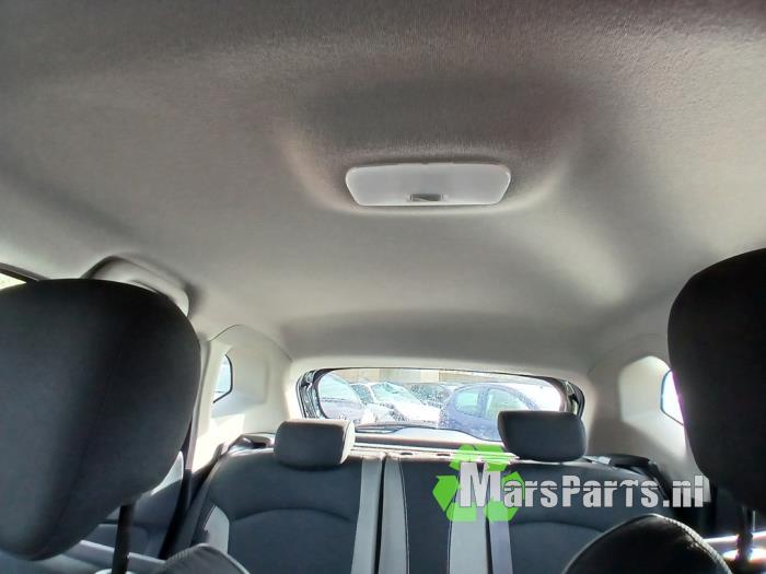 Renault Captur 0.9 Energy TCE 12V Sloopvoertuig (2016, Zwart)