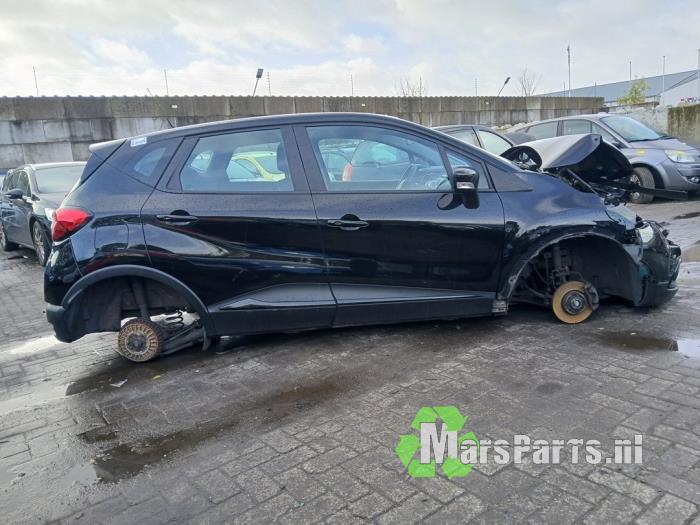 Renault Captur 0.9 Energy TCE 12V Sloopvoertuig (2016, Zwart)