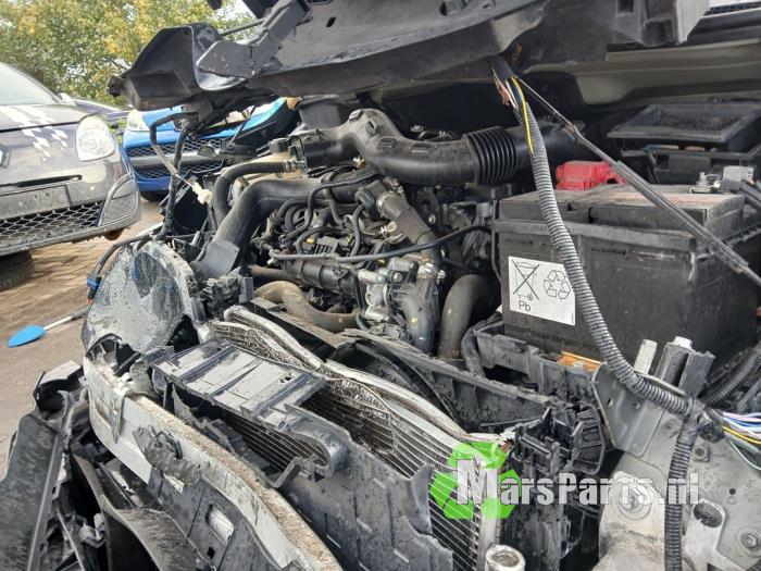 Renault Captur 0.9 Energy TCE 12V Sloopvoertuig (2016, Zwart)