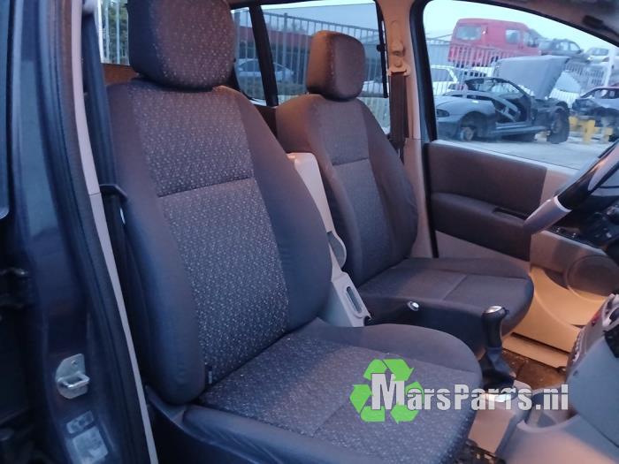 Renault Modus/Grand Modus 1.6 16V Sloopvoertuig (2005, Bruin)