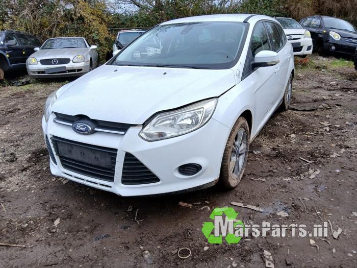 Ford Focus 3 Wagon 1.0 Ti-VCT EcoBoost 12V 100 Sloopvoertuig (2014, Wit)