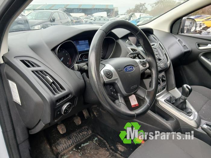 Ford Focus 3 Wagon 1.0 Ti-VCT EcoBoost 12V 100 Sloopvoertuig (2014, Wit)