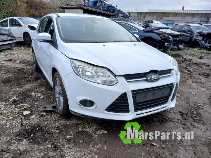 Ford Focus 3 Wagon 1.0 Ti-VCT EcoBoost 12V 100 Sloopvoertuig (2014, Wit)