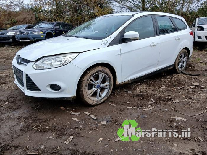 Ford Focus 3 Wagon 1.0 Ti-VCT EcoBoost 12V 100 Sloopvoertuig (2014, Wit)