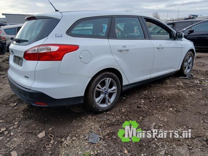 Ford Focus 3 Wagon 1.0 Ti-VCT EcoBoost 12V 100 Sloopvoertuig (2014, Wit)