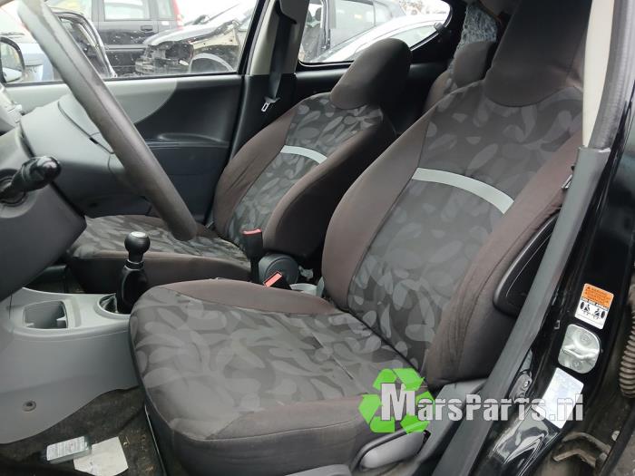 Suzuki Alto 1.0 12V Sloopvoertuig (2011, Zwart)