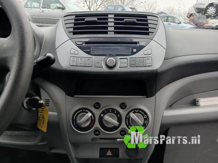 Suzuki Alto 1.0 12V Sloopvoertuig (2011, Zwart)