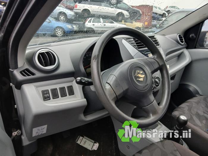 Suzuki Alto 1.0 12V Sloopvoertuig (2011, Zwart)