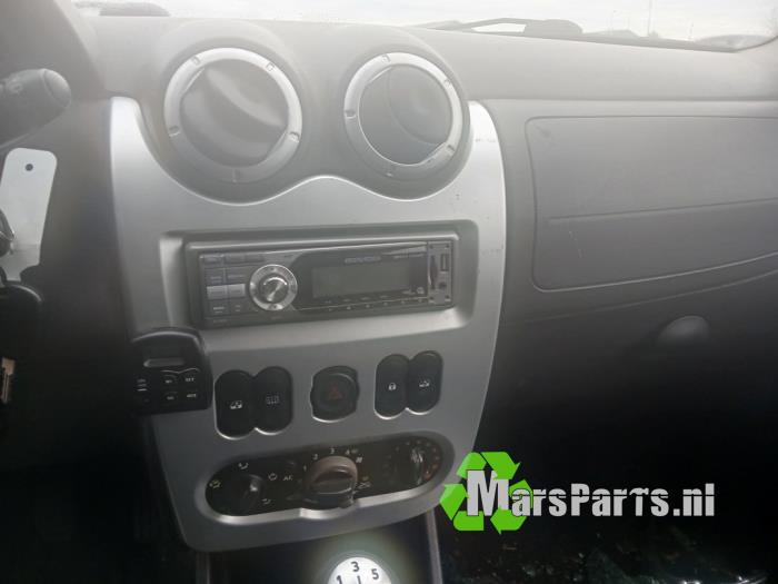 Dacia Logan MCV 1.6 16V Sloopvoertuig (2009, Grijs)