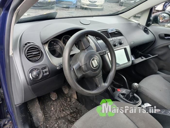 Seat Altea 1.6 Sloopvoertuig (2005, Blauw)