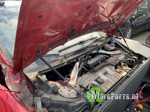 Tesla Model S 90D Sloopvoertuig (2017, Rood)