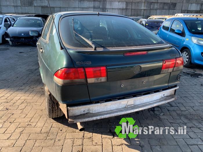 Saab 900 II 2.0 i,Si 16V Sloopvoertuig (1995, Groen)