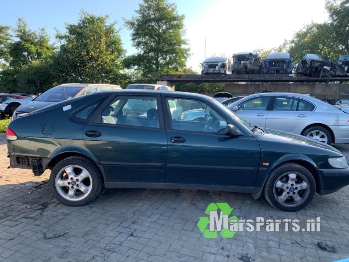 Saab 900 II 2.0 i,Si 16V Sloopvoertuig (1995, Groen)