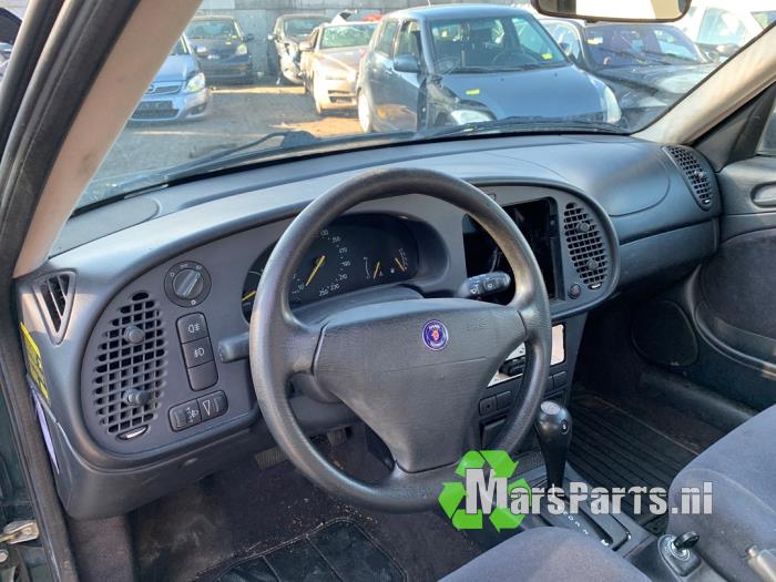 Saab 900 II 2.0 i,Si 16V Sloopvoertuig (1995, Groen)