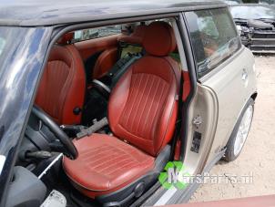 Mini Mini 1.6 16V Cooper S Sloopvoertuig (2006, Grijs)