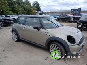 Mini Mini 1.6 16V Cooper S Sloopvoertuig (2006, Grijs)
