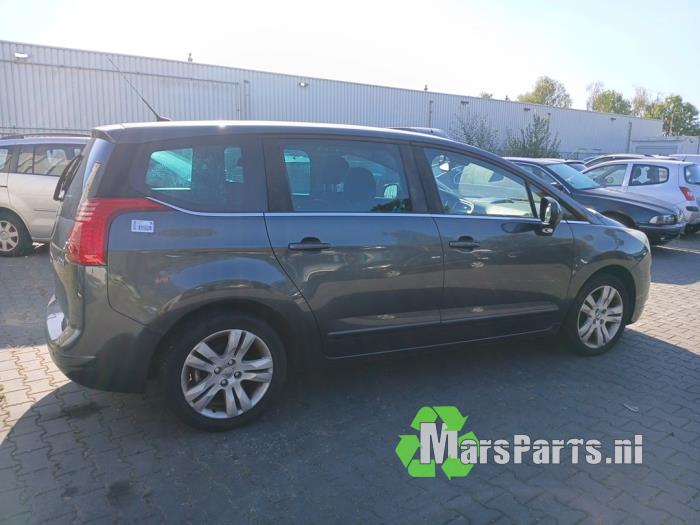 Peugeot 5008 I 1.6 THP 16V Sloopvoertuig (2009, Grijs)