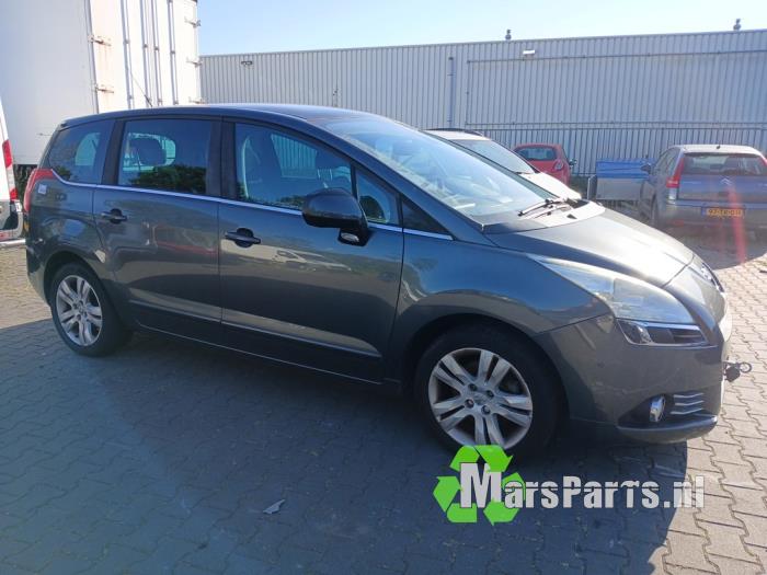 Peugeot 5008 I 1.6 THP 16V Sloopvoertuig (2009, Grijs)