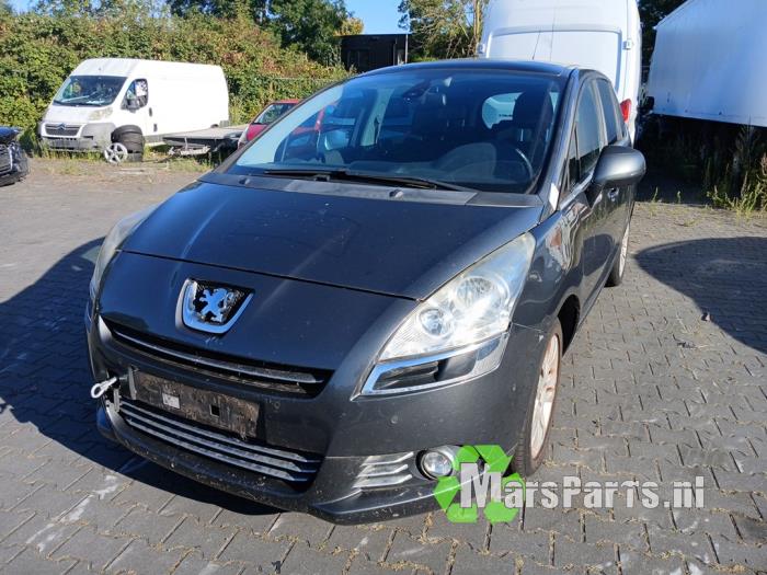 Peugeot 5008 I 1.6 THP 16V Sloopvoertuig (2009, Grijs)