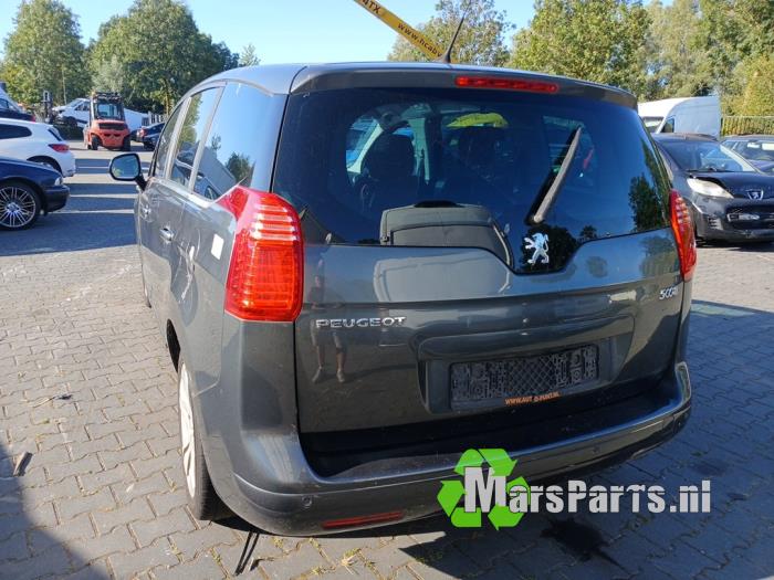 Peugeot 5008 I 1.6 THP 16V Sloopvoertuig (2009, Grijs)