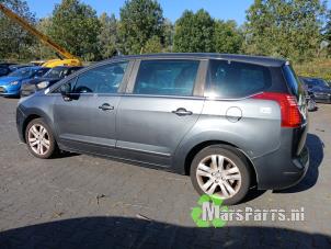 Peugeot 5008 I 1.6 THP 16V Sloopvoertuig (2009, Grijs)