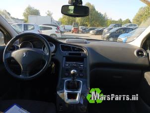 Peugeot 5008 I 1.6 THP 16V Sloopvoertuig (2009, Grijs)