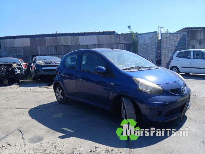Toyota Aygo 1.0 12V VVT-i Sloopvoertuig (2007, Blauw)