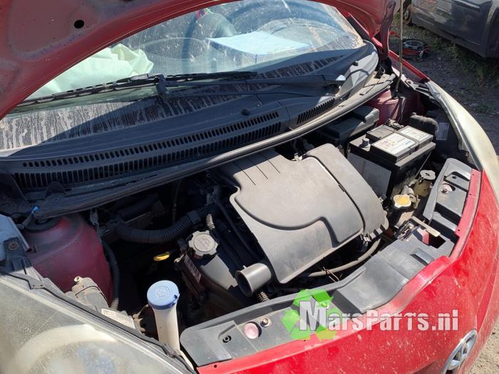 Toyota Aygo 1.0 12V VVT-i Sloopvoertuig (2007, Rood)