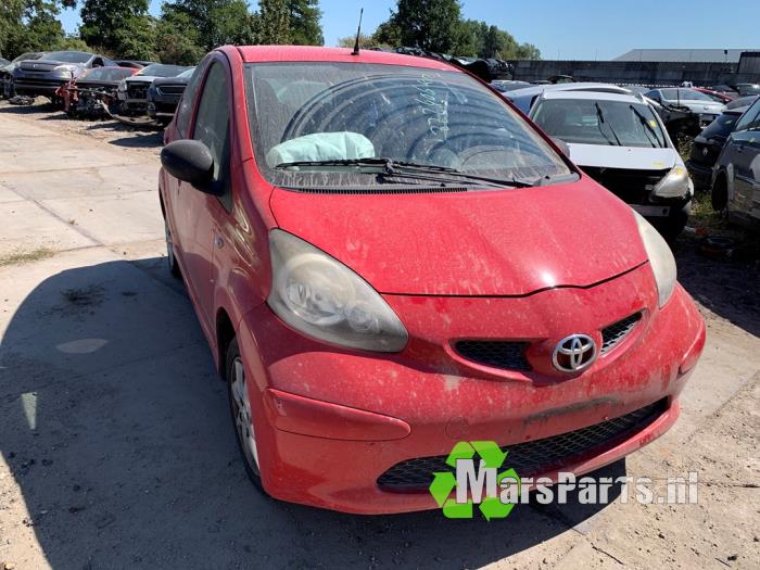 Toyota Aygo 1.0 12V VVT-i  (Sloop)