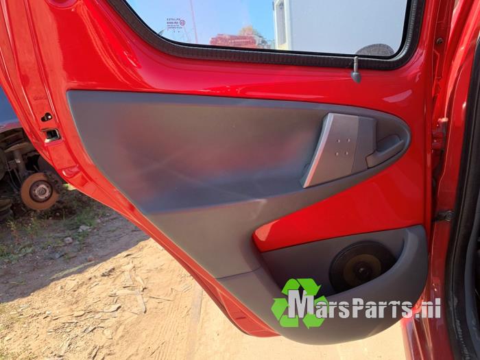 Toyota Aygo 1.0 12V VVT-i Sloopvoertuig (2007, Rood)