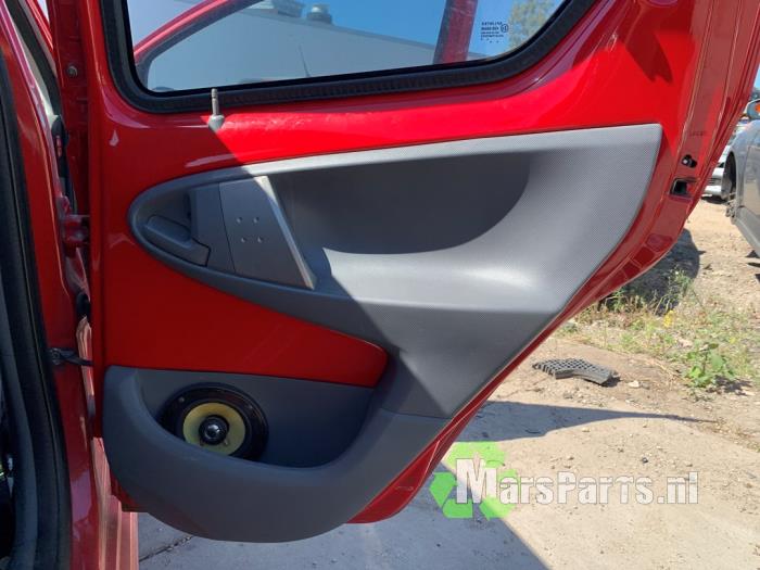 Toyota Aygo 1.0 12V VVT-i Sloopvoertuig (2007, Rood)