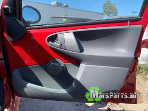 Toyota Aygo 1.0 12V VVT-i Sloopvoertuig (2007, Rood)