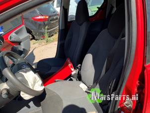 Toyota Aygo 1.0 12V VVT-i Sloopvoertuig (2007, Rood)
