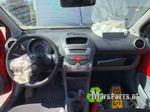 Toyota Aygo 1.0 12V VVT-i Sloopvoertuig (2007, Rood)