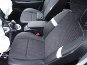Renault Scénic III 2.0 16V CVT Sloopvoertuig (2011, Grijs)
