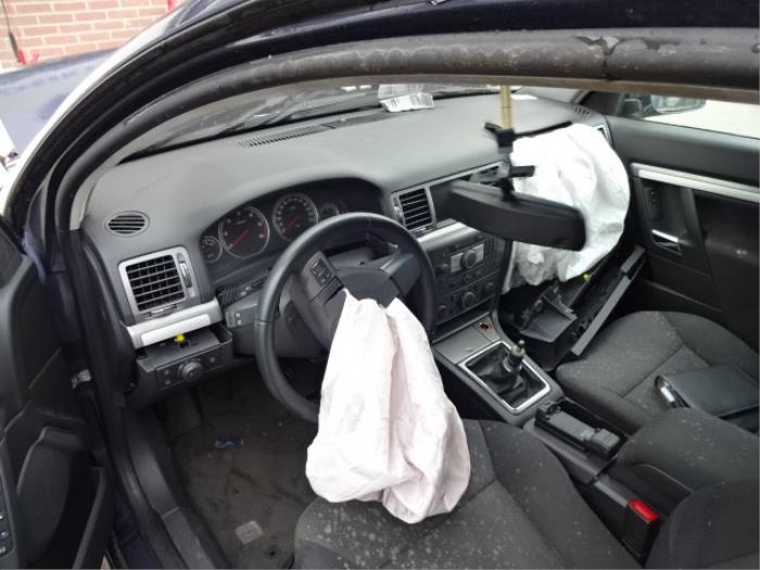 Opel Vectra C Caravan 1.9 CDTI 16V Sloopvoertuig (2007, Blauw)