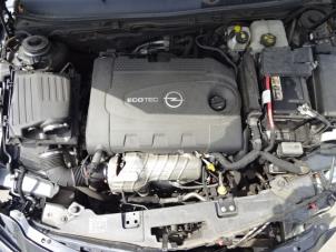 Opel Insignia Sports Tourer 2.0 CDTI 16V 160 Ecotec 4x4 Sloopvoertuig (2010, Grijs)